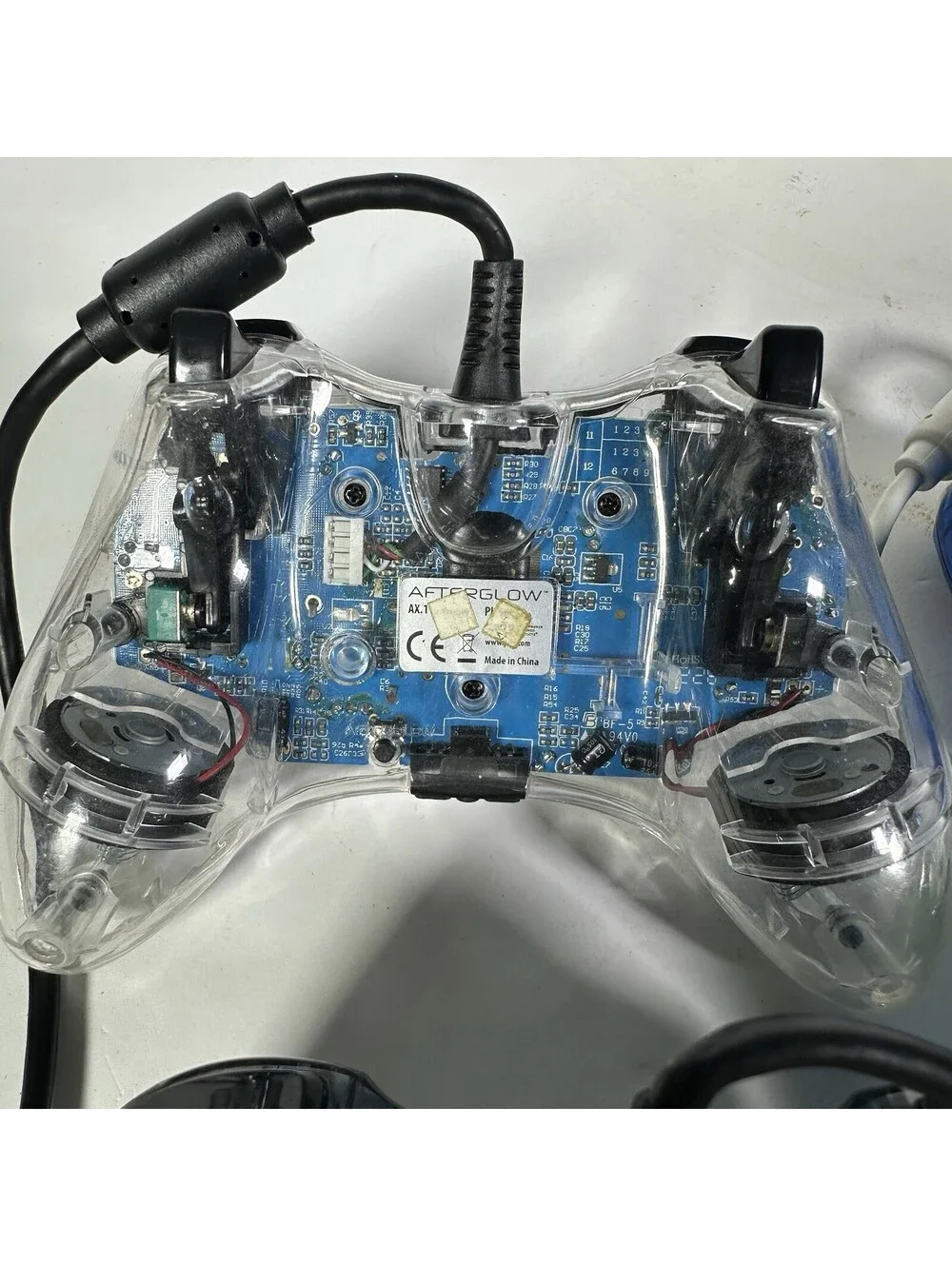 Lot of 4 Wired Video Game Controllers Xbox 360 One Afterglow Rock Candy PowerA